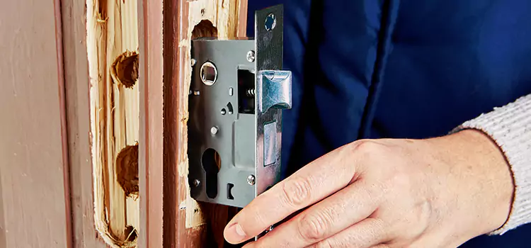 Garage Door Lock Replacement Ankeny